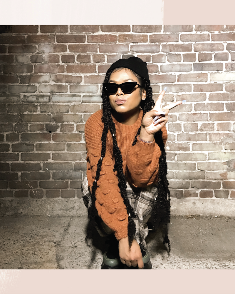 Cat Eye Sunnies with Chain Link Detail
