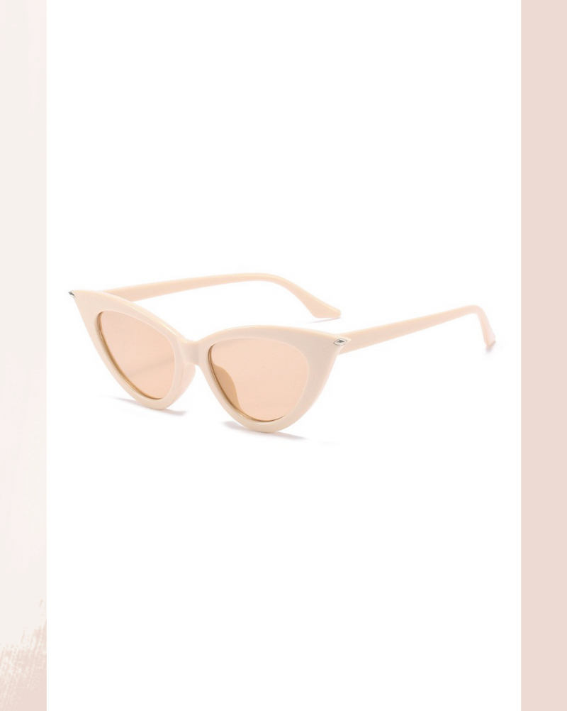 Retro Cat Eye Sunnies